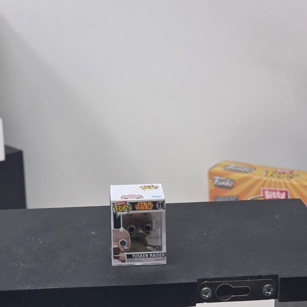 RARE CHASE BITTY TUSKEN RAIDER Star Wars Funko Pop #19 Movies Vinyl New Hope